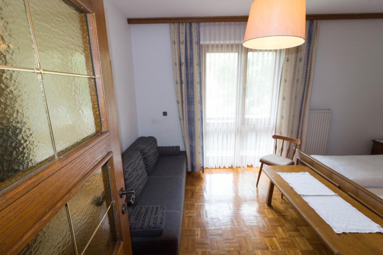 Ferienhof Alte Post, Apartments Weissbriach Eksteriør bilde